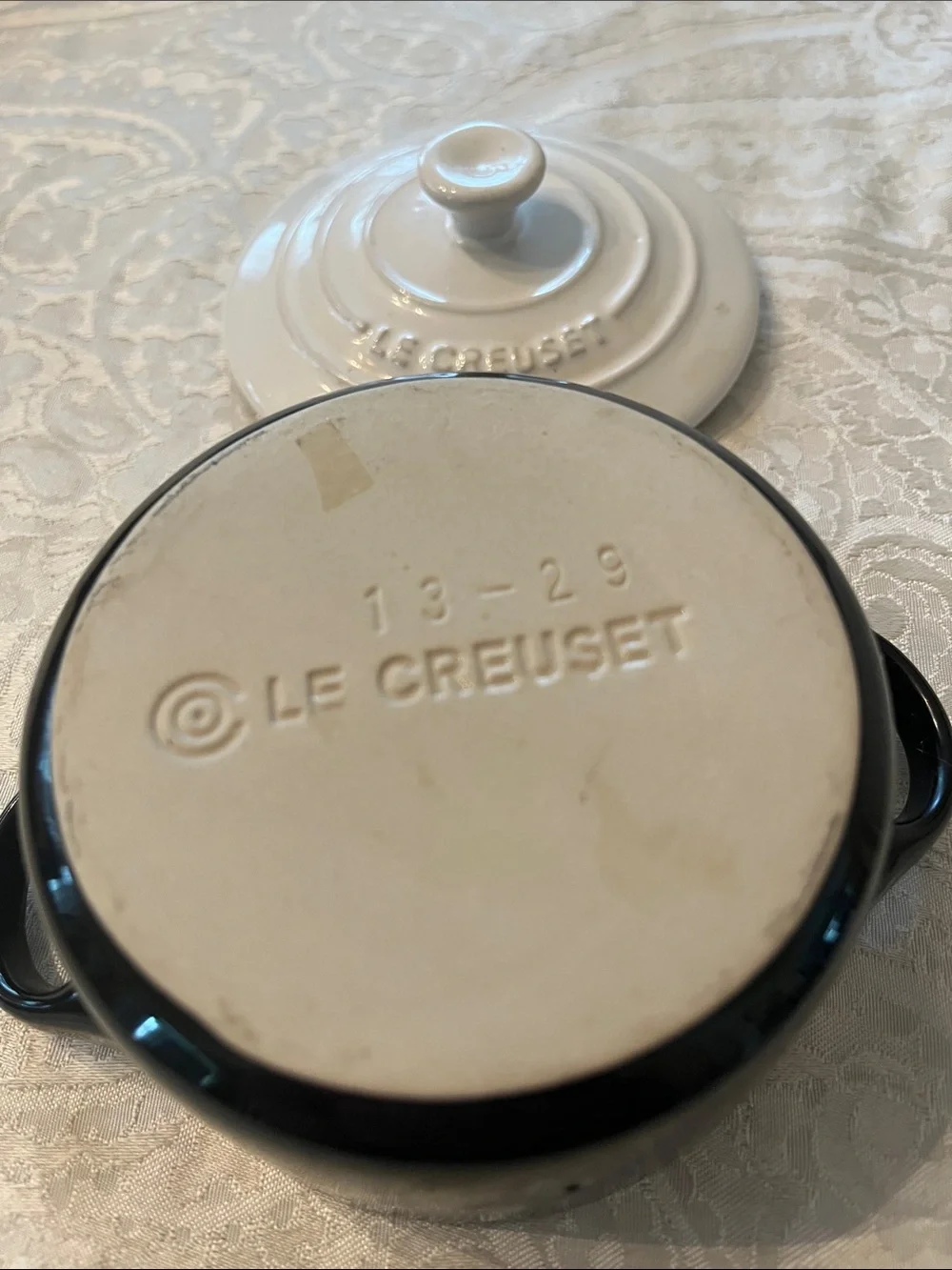 Le Creuset White Lid with Black Base Mini Casserole in EUC